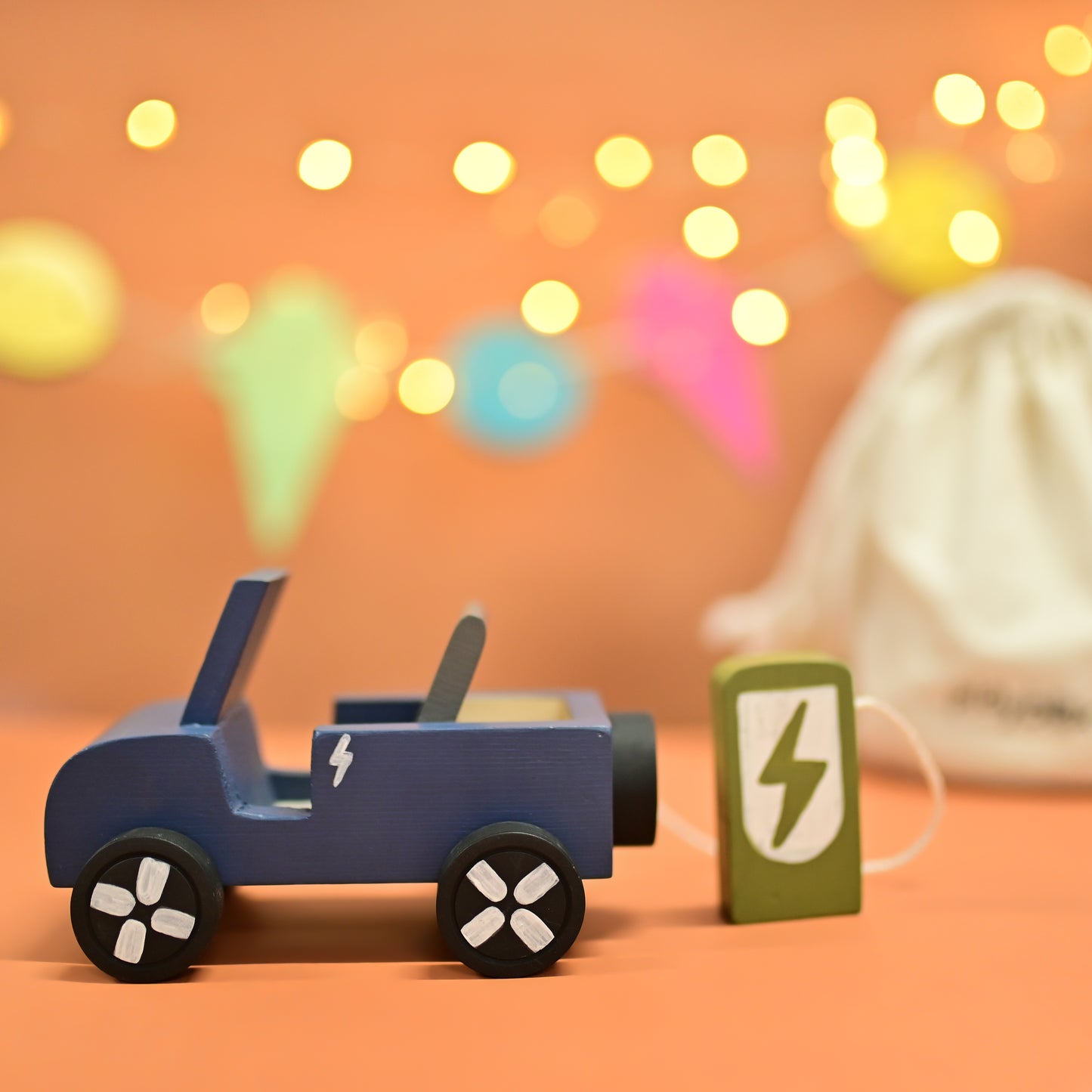 Wooden EV Jeep Toy