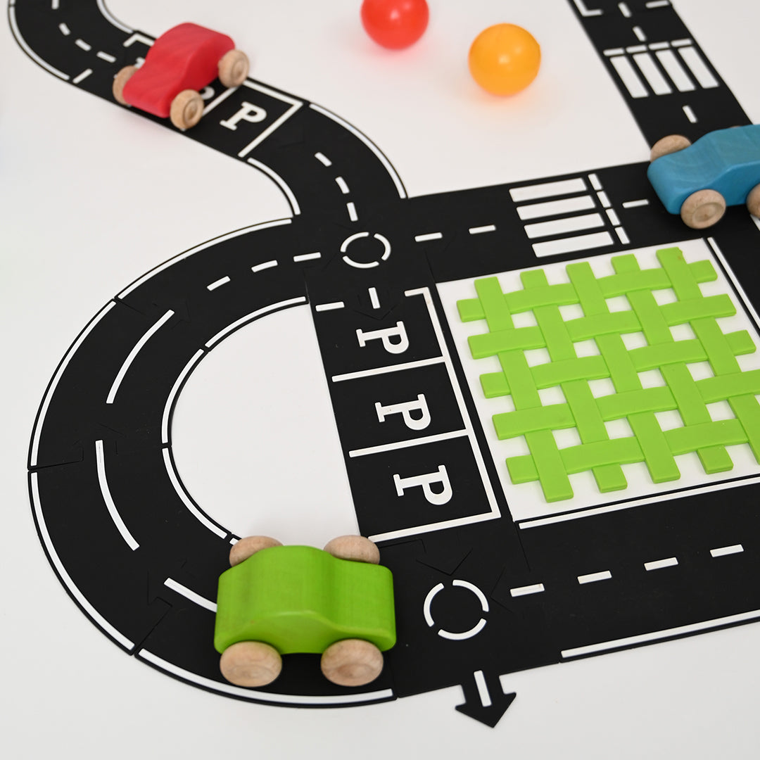 Wooden Wild Track - Set of 3 Cars & 24 Tracks