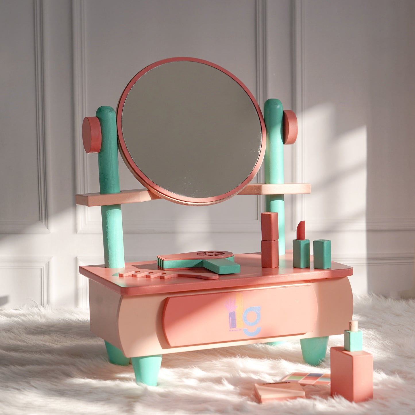 Pretend Play - Dressing Table Kit