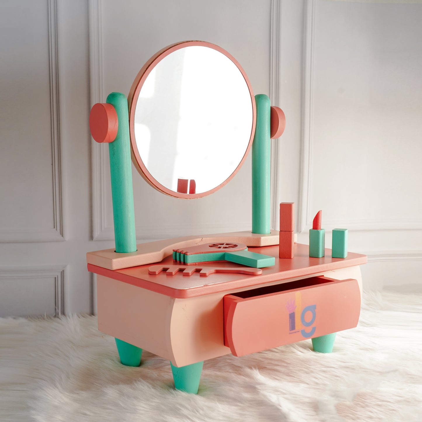 Pretend Play - Dressing Table Kit
