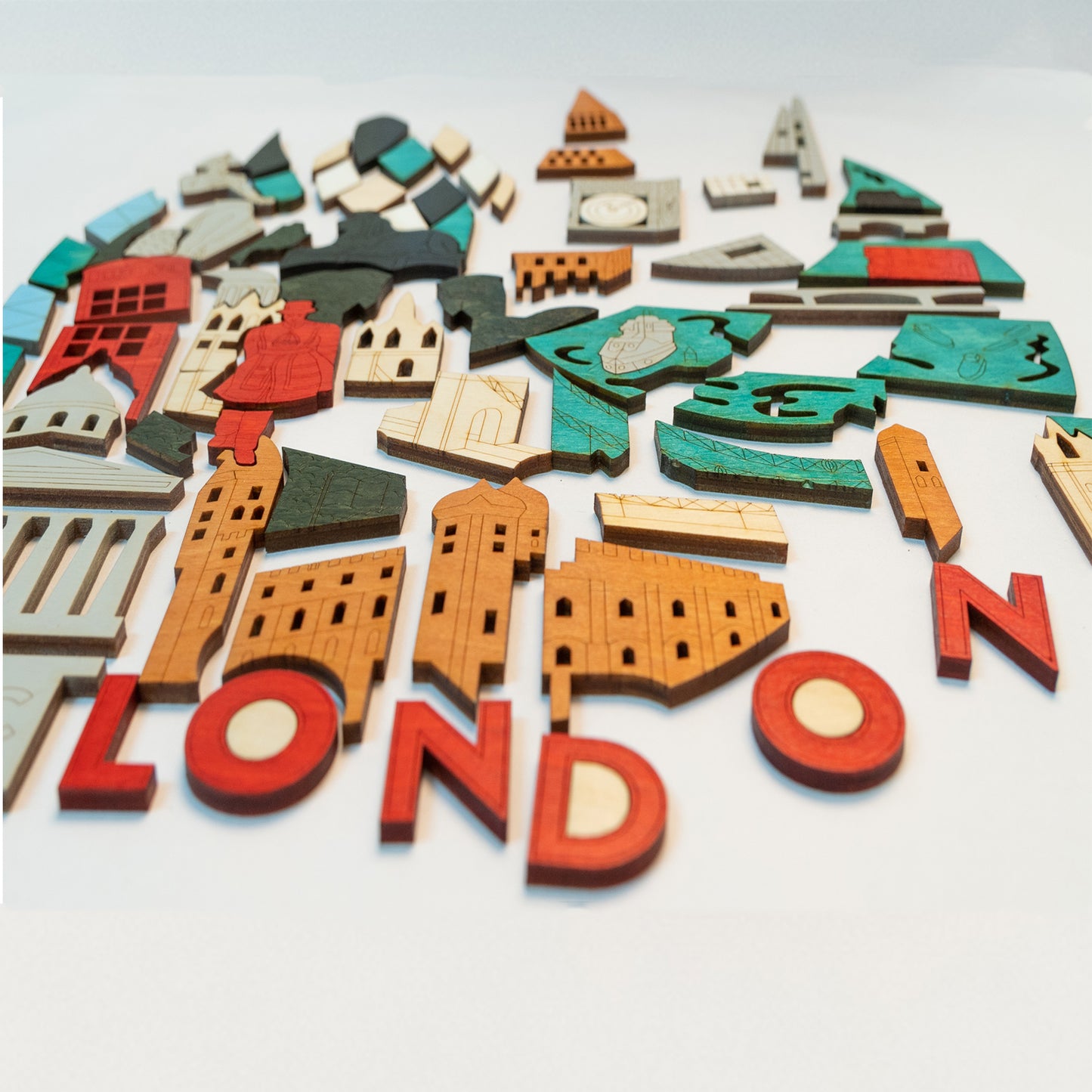 Wooden Iconic London Puzzle Board