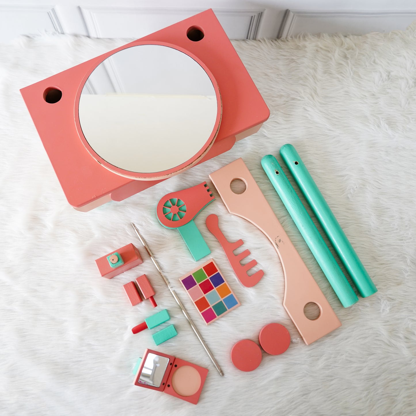 Pretend Play - Dressing Table Kit