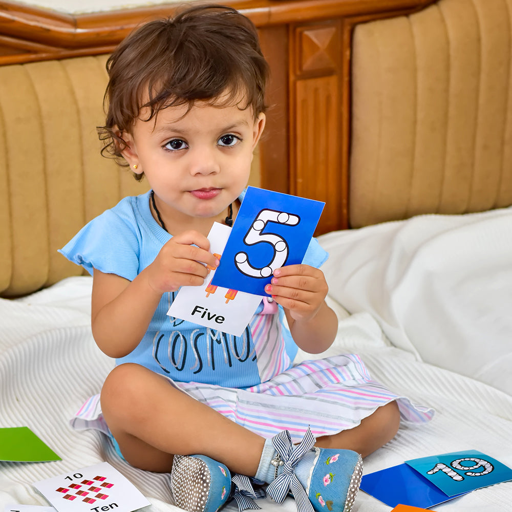 Buy Baby's First Numbers Flash Cards - SkilloToys.com